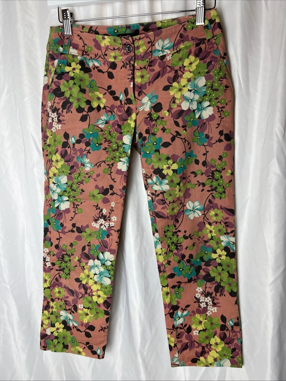 Dolce & Gabbana Floral Print Capri Pants
